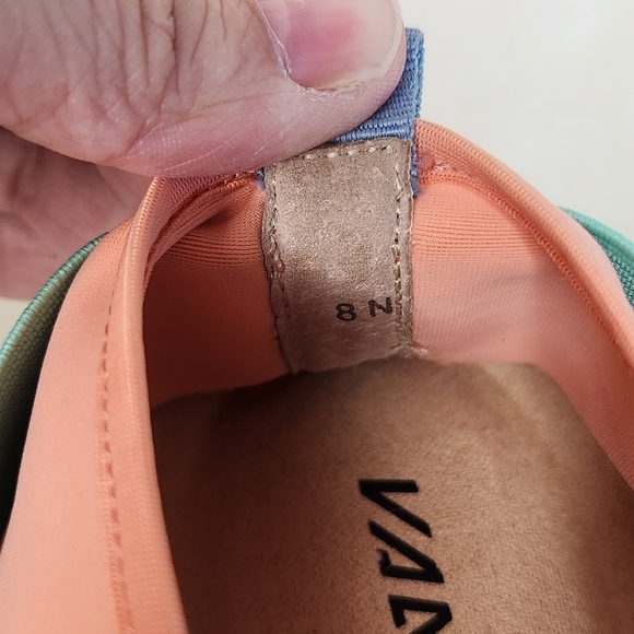 Vaneli Orange and Blue Suede Sneakers Modern Athletic Design. Lightly Used 8N - Picture 6 of 7